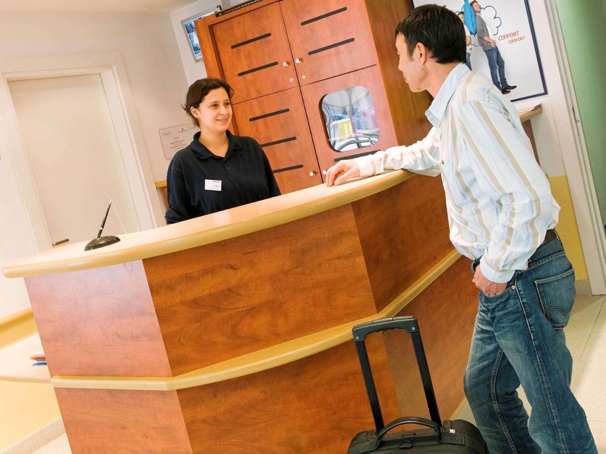 Ibis Budget Lons-Le-Saunier Εξωτερικό φωτογραφία